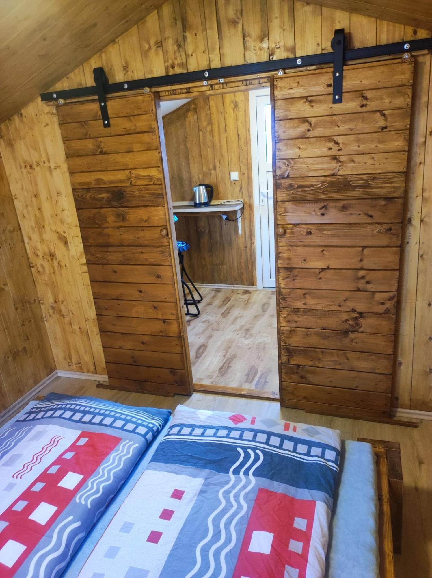 Ubytovani V Klimatizovanych Chatickach Stit Chlumec nad Cidlinou Eksteriør bilde